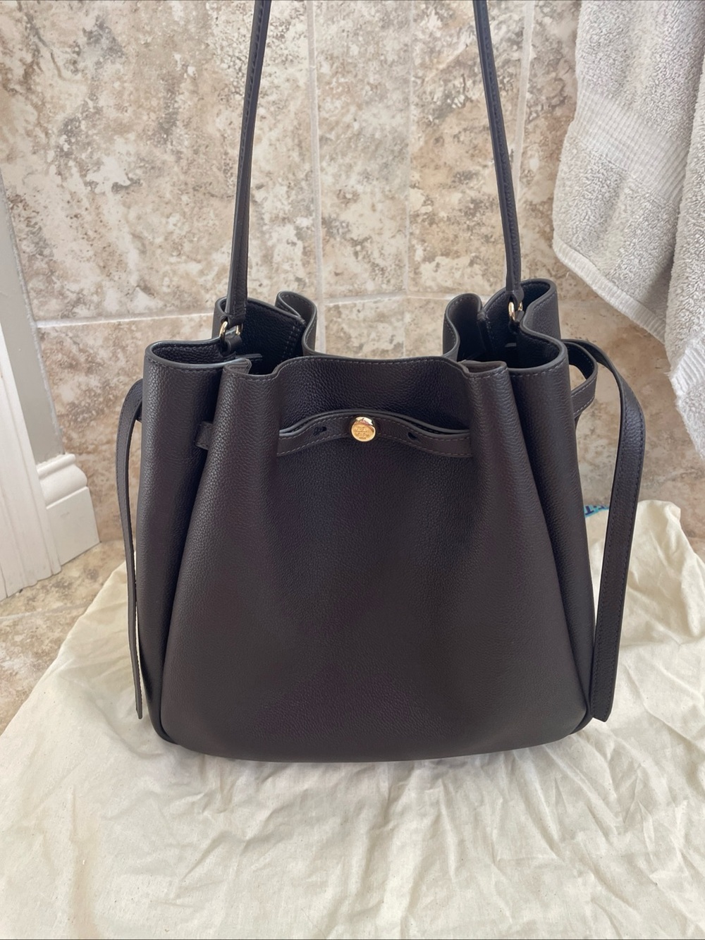 Tory Burch Large Romy Bucket Bag In Distressed Leather Dark Brown nwot